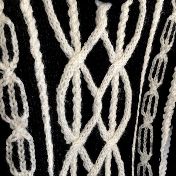 Cristina’s Black and White Shawl Neck Pullover Sweater Medium - Picture 11 of 13